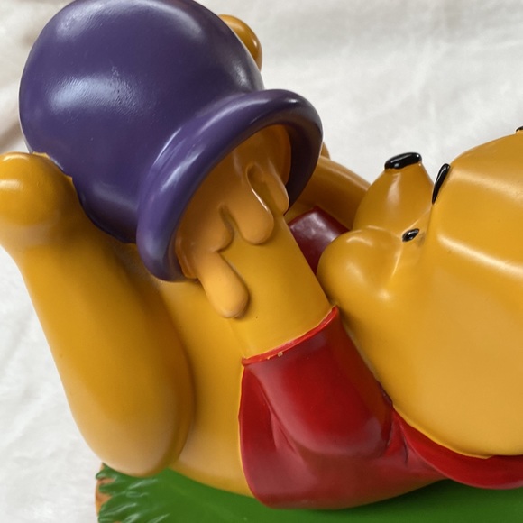 Disney’s Winnie The Pooh Bear Caught With His Paw In The Honey Pot. - Picture 4 of 9